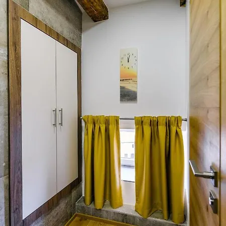 Appartamento Urban With Sauna