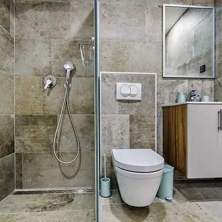 Appartamento Urban With Sauna