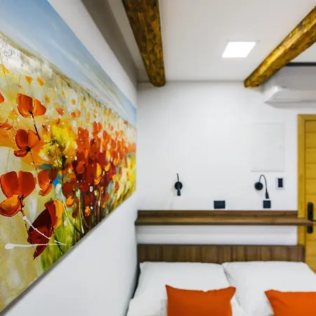 Urban With Sauna Apartment