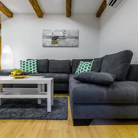 Apartment Urban With Sauna