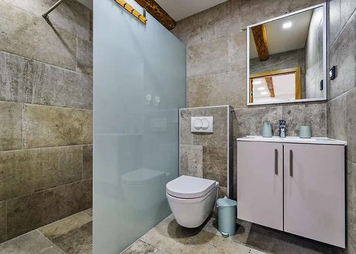 公寓 Urban With Sauna *